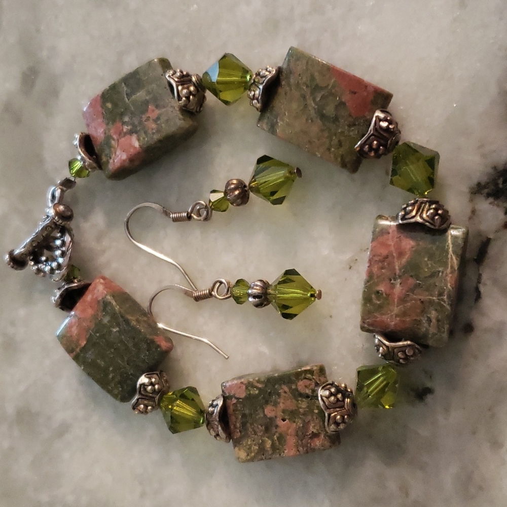 ⚜ Seller Favorite! ⚜ Unakite Green Pink Heavy Toggle Bracelet & earrings set